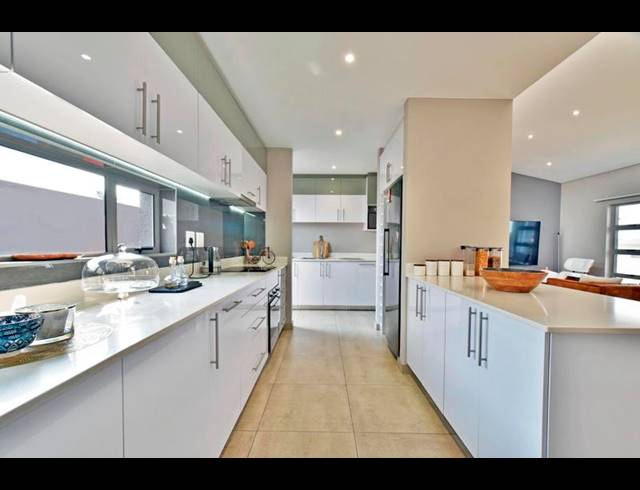 3 BEDROOM HOUSE FOR SALE IN EYE OF AFRICA